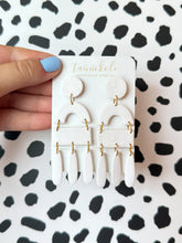 Load image into Gallery viewer, White | Carrie