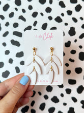 Load image into Gallery viewer, White | Sophie