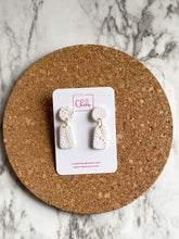 Load image into Gallery viewer, White | Textured Mini Oblong