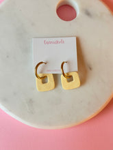 Load image into Gallery viewer, 90's Butter Mom | Yellow Square Hoops