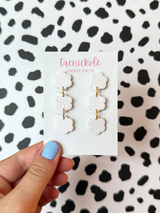 White | Flower Triple