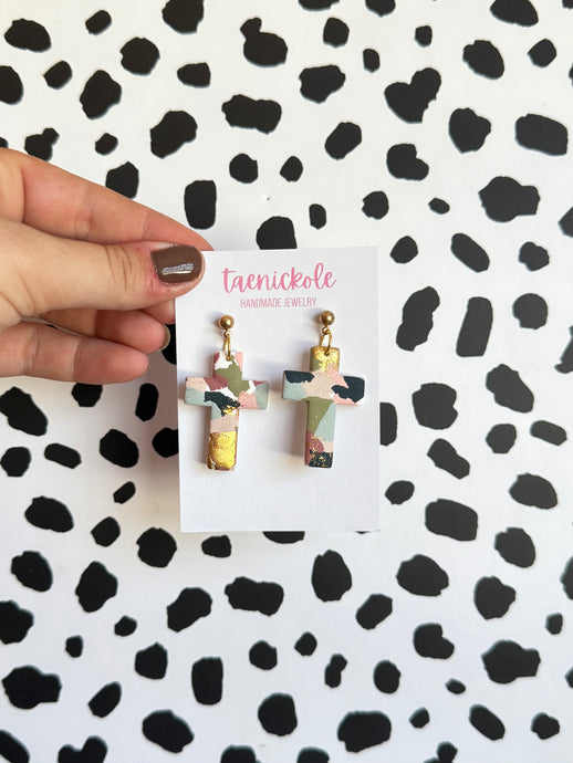 Velvet Garden | Cross