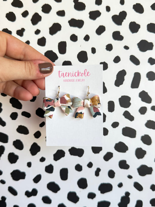 Velvet Garden | Bows