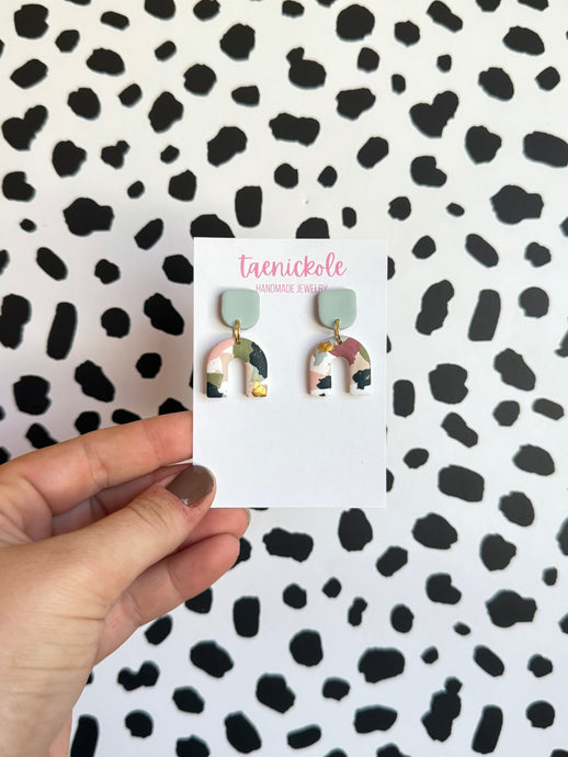 Velvet Garden | Cameron