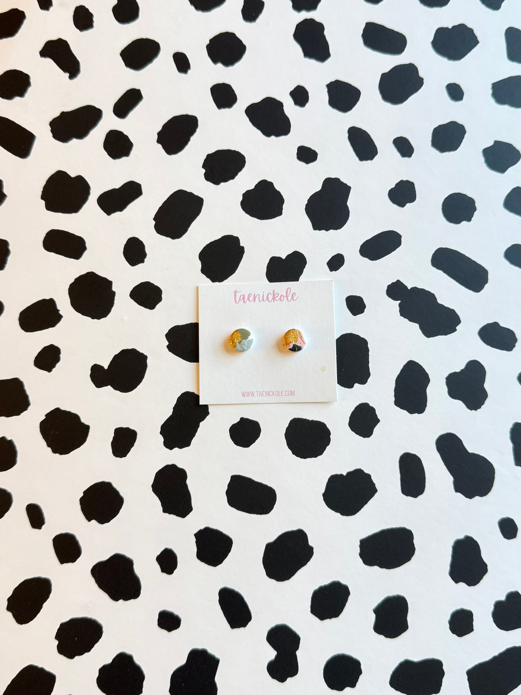 Velvet Garden | Micro Studs