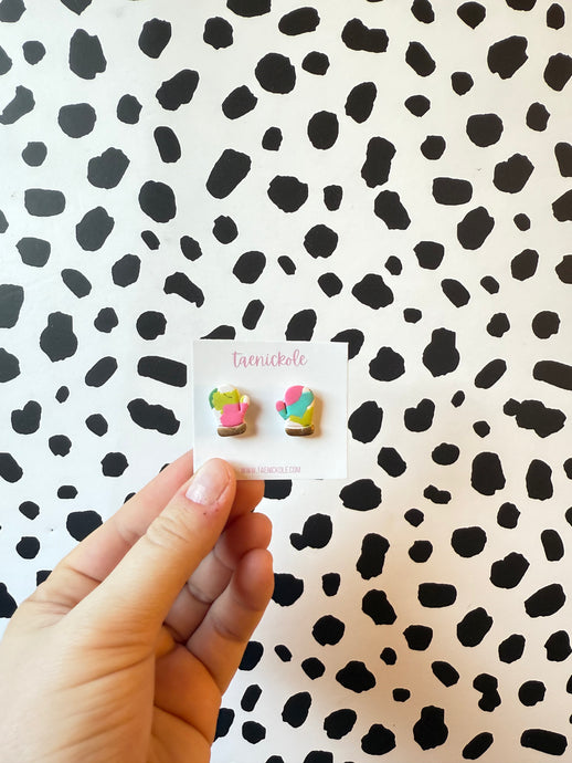 Whoville | Mitten Studs